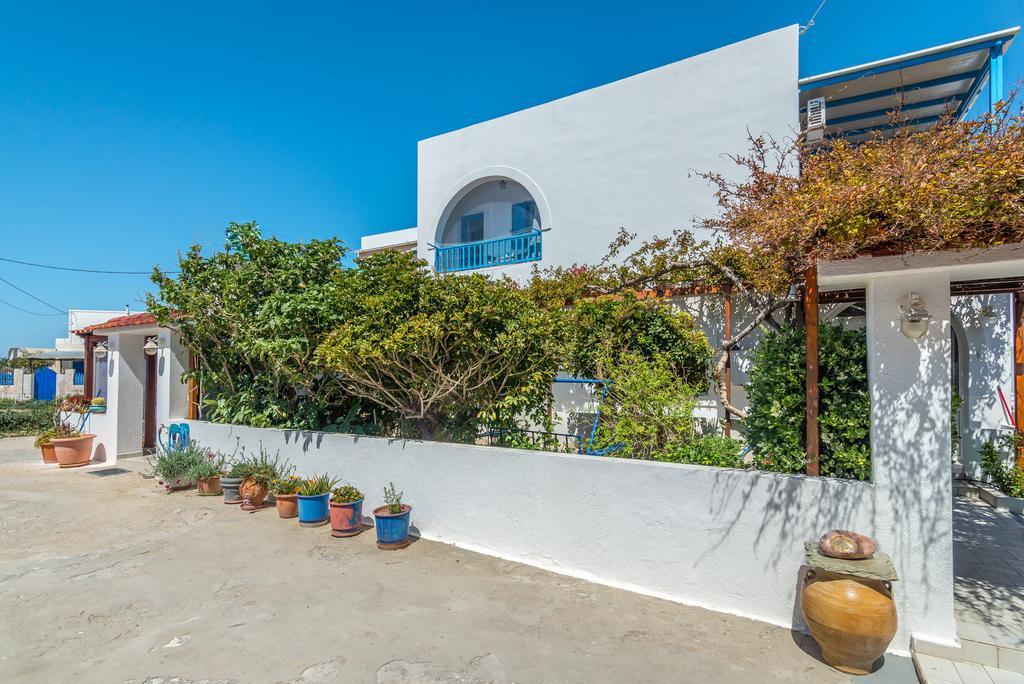 Traditional House Milos Pollonia Ngoại thất bức ảnh